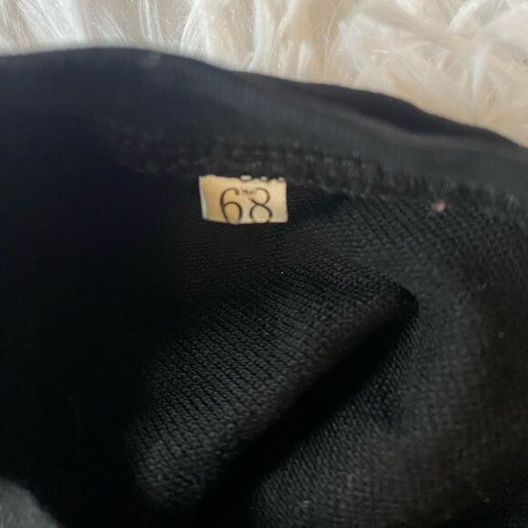 Shein “BABE” Black Sweater Size 68 Baby - Picture 5 of 5